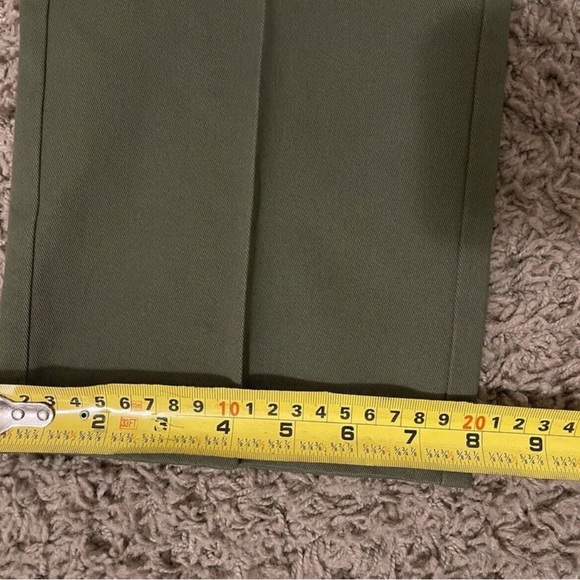 Charles Tyrwhitt Non-Iron Slim Fit Pants - Picture 10 of 10